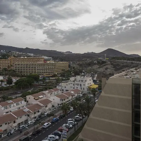 Full Center Of Americas, Renovated, High Floor Lägenhet *