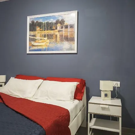 Full Center Of Americas, Renovated, High Floor Apartment *