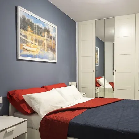 Full Center Of Americas, Renovated, High Floor Appartement *